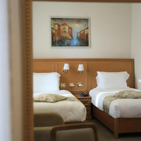 Hotel Boca Center 4*